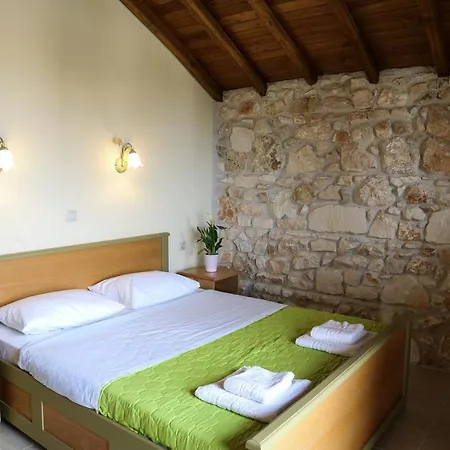 Fruit Garden Villas Kriopigi