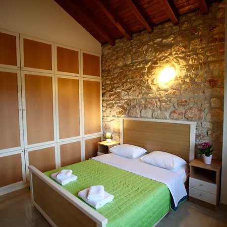 Villa Fruit Garden