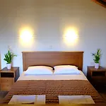 Βίλα Fruit Garden Villas