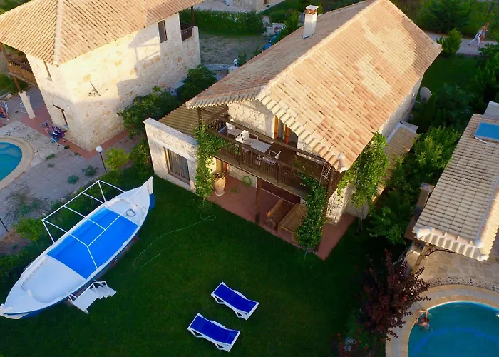 Fruit Garden Villas *