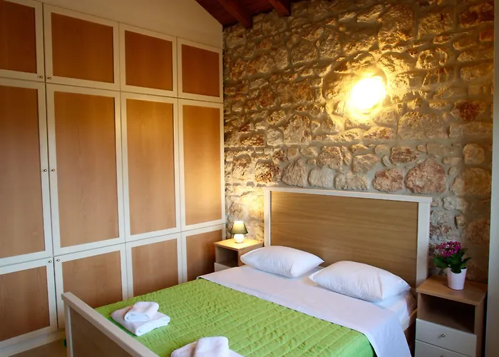 Βίλα Fruit Garden Villas