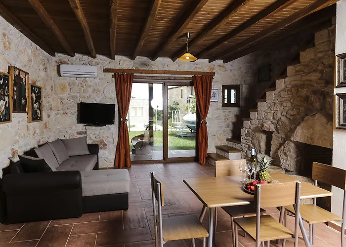 Fruit Garden Villas * Κρυοπηγή